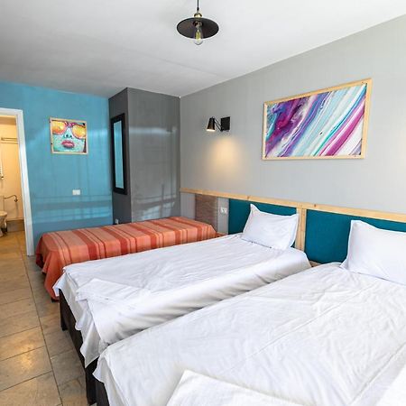 Ezio House Hotel Timisu de Jos Luaran gambar