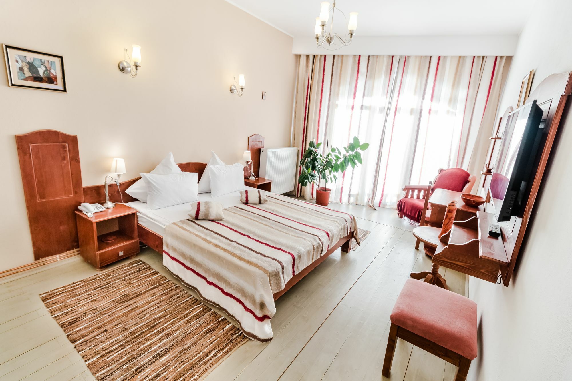 Ezio House Hotel Timisu de Jos Luaran gambar